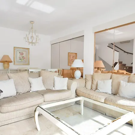 Beachside House Mariabanus *