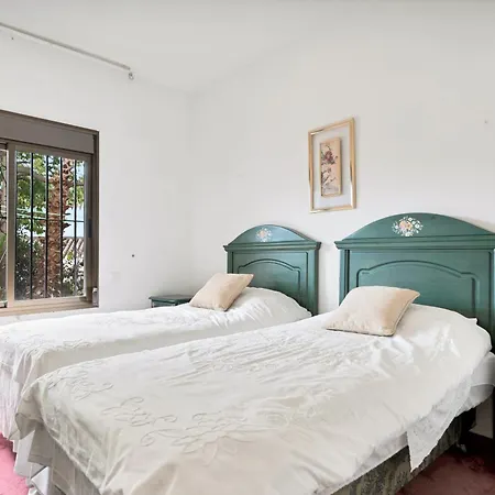 Beachside House Mariabanus Holiday home