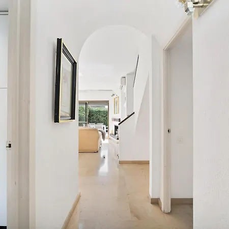 Beachside House Mariabanus *
