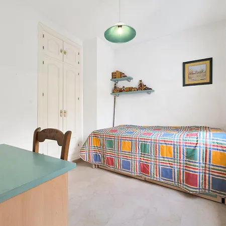 Beachside House Mariabanus Holiday home