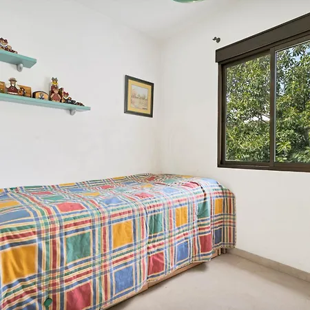Holiday home Beachside House Mariabanus