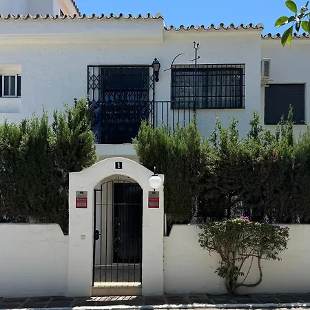 Beachside House Mariabanus Holiday home *