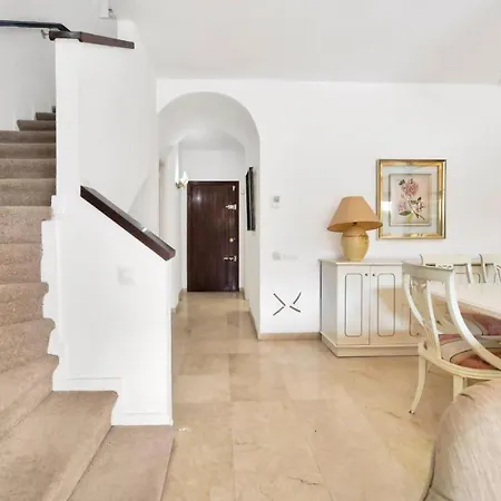 Beachside House Mariabanus * Marbella
